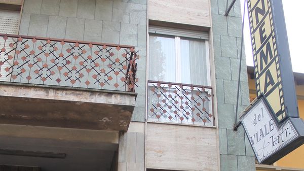 LODI «L’insegna del “Viale” dopo la demolizione venga esposta nel nuovo museo»