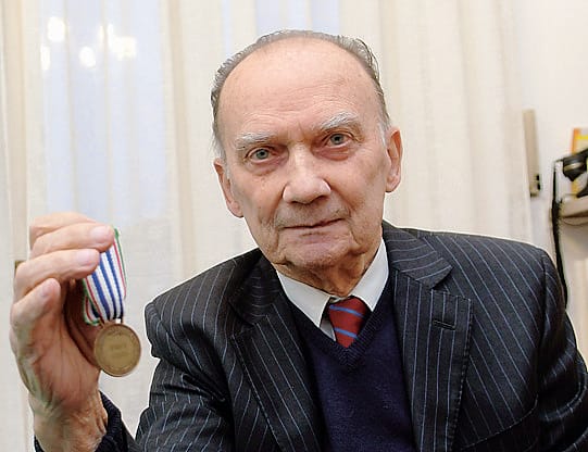 Paullo piange il cavalier Enrico Ceresa, centenario eroe della Resistenza