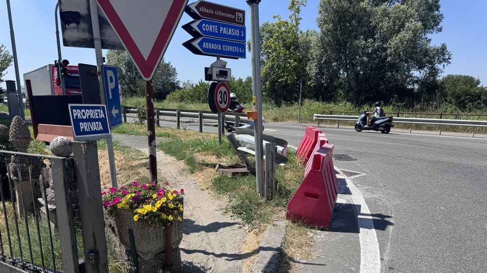Corte Palasio: l’ingresso ciclabile da Cadilana è una roulette russa