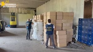 A Spino d’Adda una base dei fabbricanti di sigarette di contrabbando - VIDEO