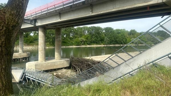 Passerella crollata, da lunedì si lavora al ponte sull’Adda di Maccastorna