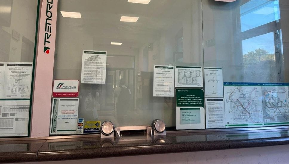STAZIONE CASALE «La biglietteria chiusa per tutto giugno, il primo luglio nessuna riapertura»