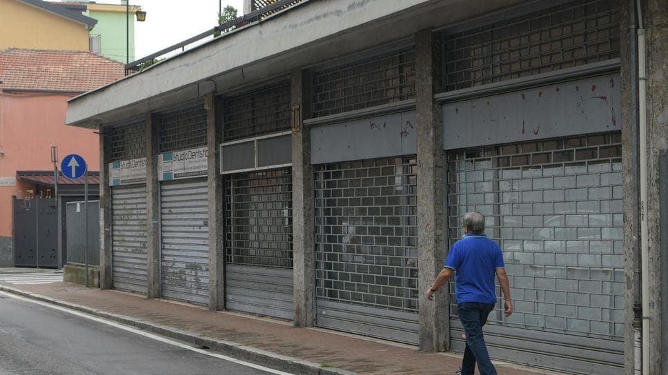 La crisi dei negozi di vicinato, svanite 402 attività in dieci anni