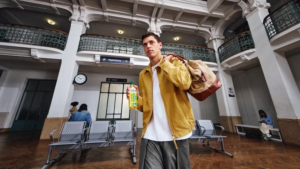 Lorenzo Negri protagonista nel nuovo spot della Levissima