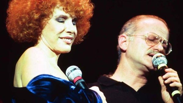 La musica... non è finita: omaggio ai big Vanoni e Paoli