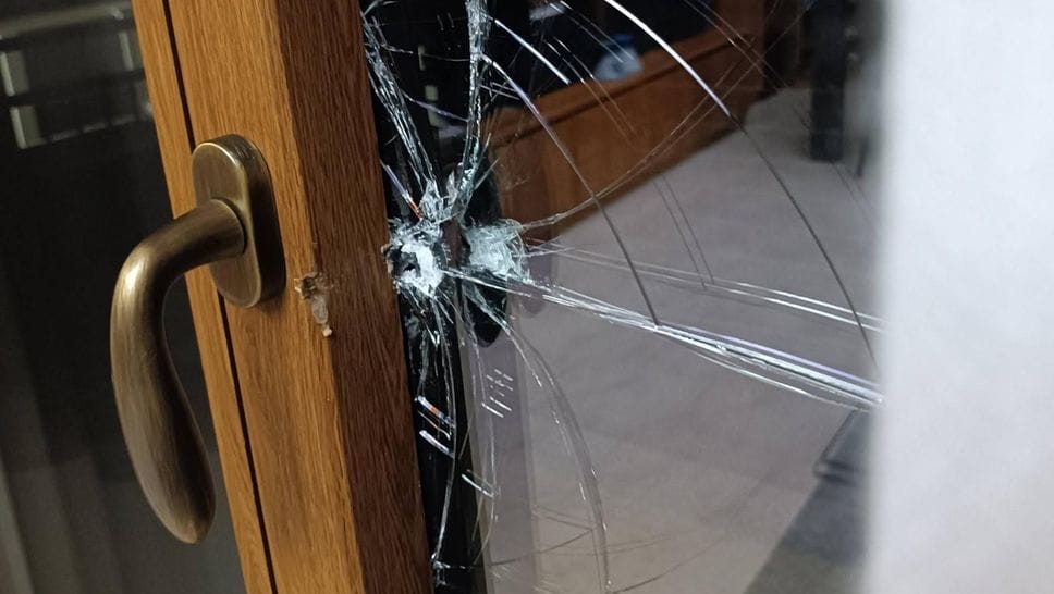 Peschiera: topi d’appartamento scatenati, una famiglia li trova sul balcone