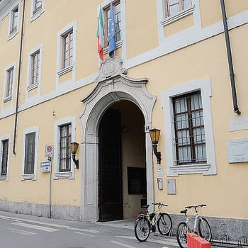 Santa Chiara, reparto Girasoli: «Pazienti fragili senza aria condizionata»
