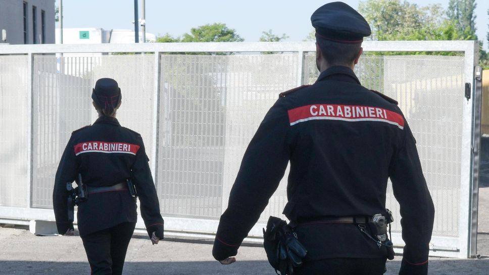 Tentato furto a “El Cafè de Comazz”, due 19enni in manette 