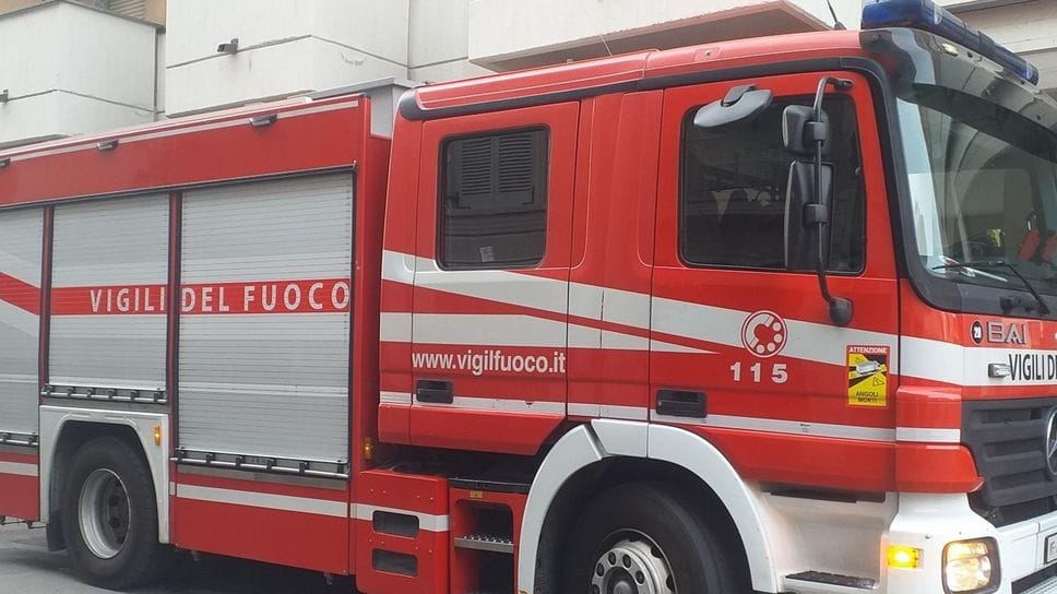 Tragedia in centro a Sant’Angelo, 76enne trovata morta in casa
