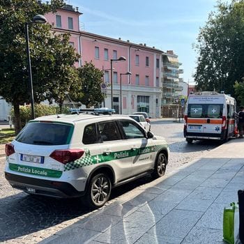 Violenza in stazione, aggredisce l’uomo che lo aveva appena redarguito