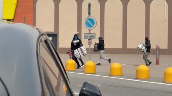 La spaccata alla gioielleria del Centro Commerciale di Sant'Angelo Lodigiano
