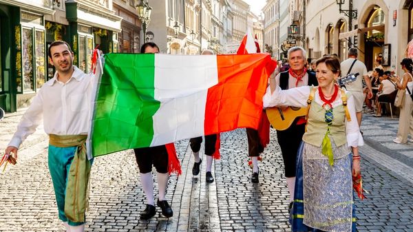 Portare a Praga la “terra del sole”, il folk lodigiano in tour europeo