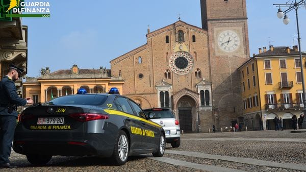 Crediti di imposta fittizi, la Finanza sequestra 680mila euro a una società lodigiana