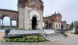 Cimitero Maggiore, razzie di rame Nel mirino le cappelle private