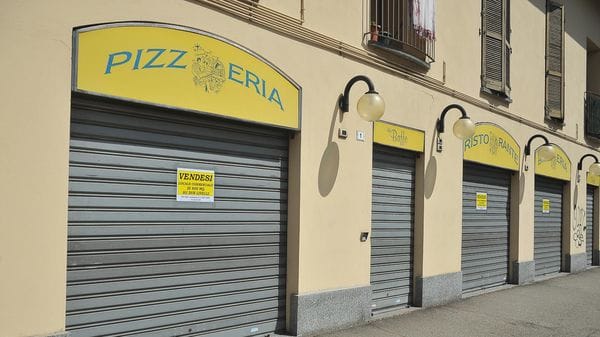 Pizze e calzoni, addio a una storia lunga 50 anni
