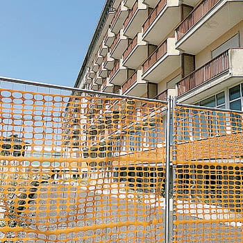 Le prime ruspe apparse nel 2007: il cantiere infinito dell’ospedale di Casale