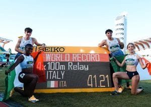 Doualla, oro e record del mondo