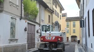 Piano asfalti, «cantieri troppo in ritardo, si parte insieme alle scuole»