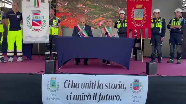 Il sindaco Passerini guida la delegazione di Codogno a Vo' per il gemellaggio