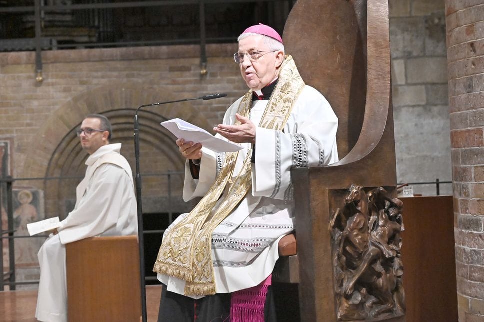 Nel mistero di Cristo e della Chiesa in cammino con Maria, per il mondo