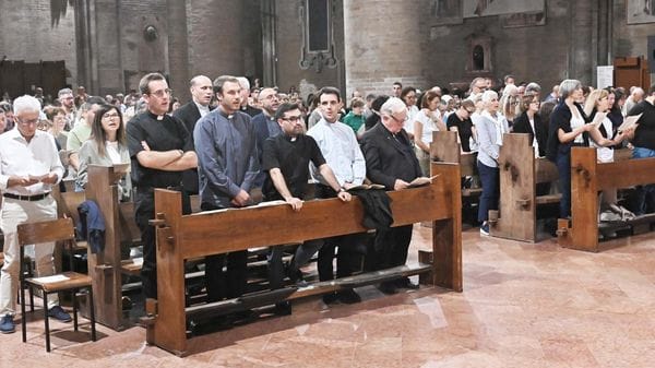 Nel mistero di Cristo e della Chiesa in cammino con Maria, per il mondo