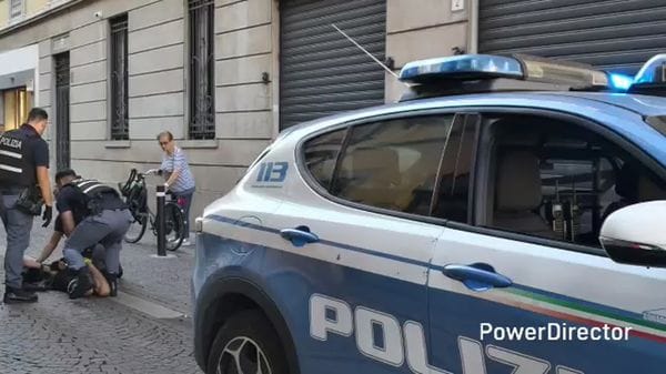 Arrestato in centro a Lodi, aggredisce la polizia. Le altre notizie del giorno