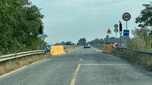 Tempi più lunghi per il cantiere, il ponte del Po di San Nazzaro resta a senso unico alternato
