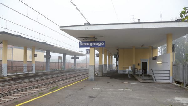 Secugnago: prende un appuntamento sui social ma invece della ragazza dei sogni compaiono due rapinatori con il coltello