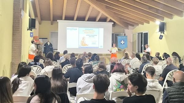 Paullo, in 70 al corso della Croce Bianca