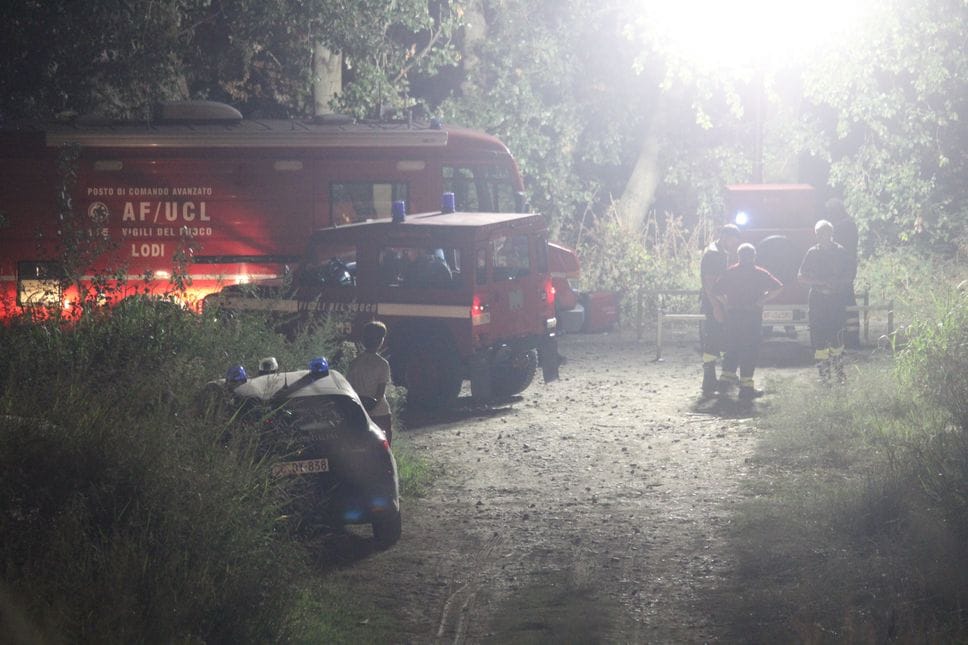 Giallo in serata a Somaglia lungo il Po: carabinieri, vigili del fuoco e protezione civile impegnati a seguito del ritrovamento di uno zainetto