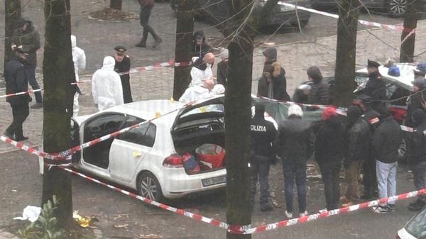 Lodi, il giallo di piazza Omegna: lo zio in aula scagiona il nipote Gianì 