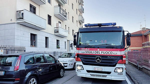 Fuga di gas in uno stabile di Melegnano: trenta famiglie evacuate, ricoverata una 90enne