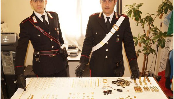 Casale, presi due ricettatori