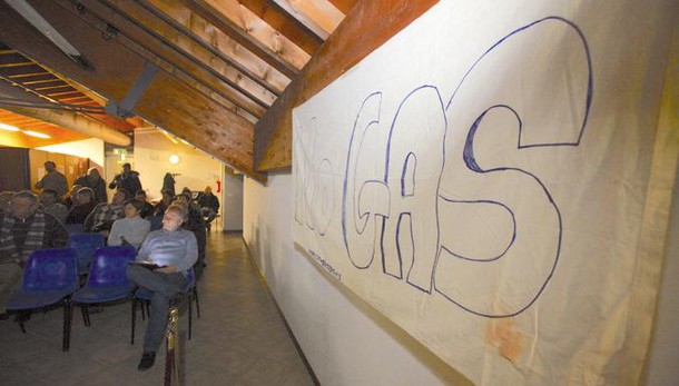 Cornegliano, ancora guerra sul gas