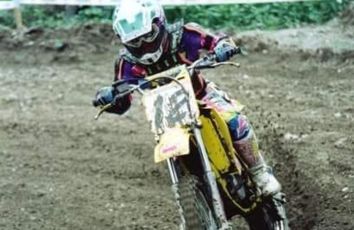 Doi da ragazzino in versione motocross