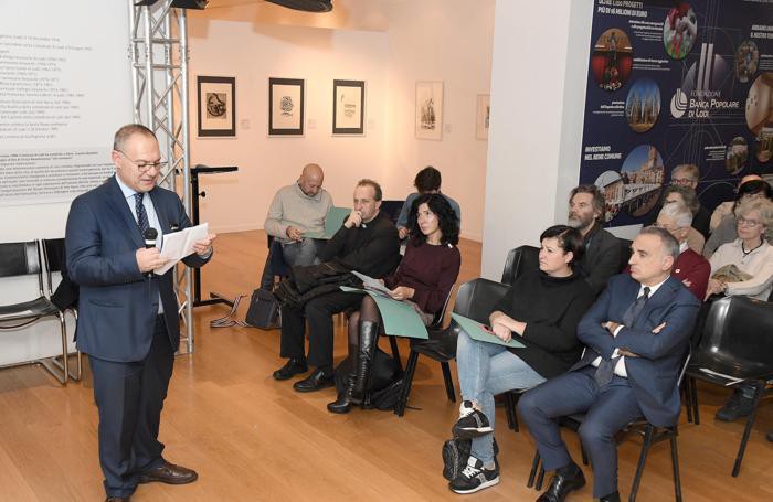 Il direttore generale dell’Asst Massimo Lombardo presenta il progetto aziendale “Vita ai giorni” (foto Borella)