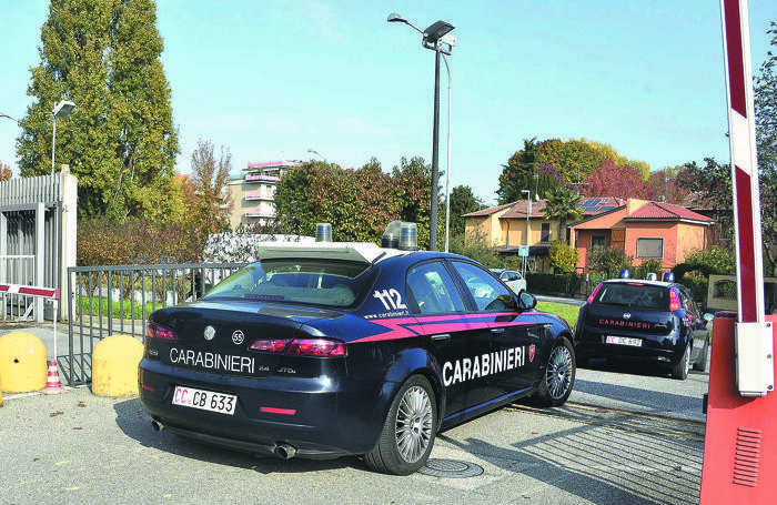 È intervenuto il nucleo radiomobile dei carabinieri di Lodi