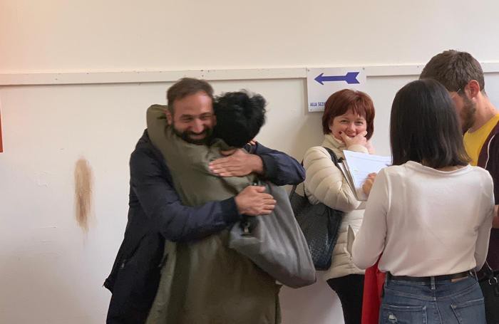 Abbracci di gioia a Brembio