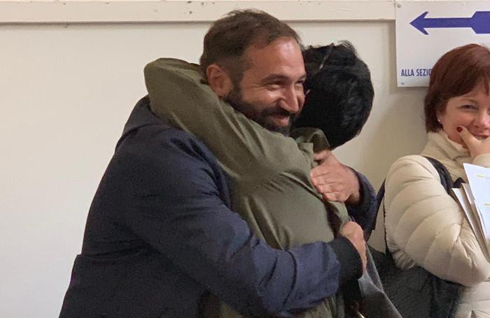 Festeggiamenti a Brembio per la vittoria di Tonani