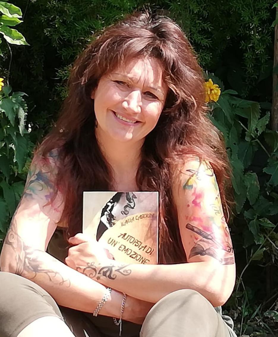Ilaria Caserini con il suo romanzo