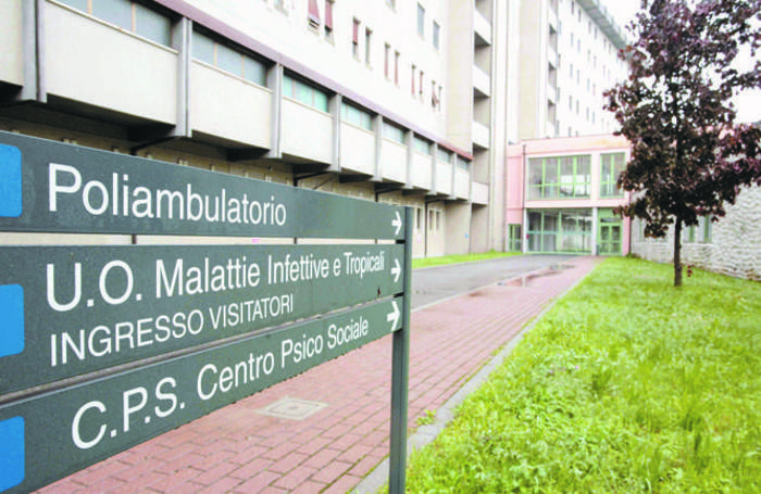 Sant'Angelo, l’ospedale Delmati: la ragazza è ricoverata nel reparto di malattie infettive