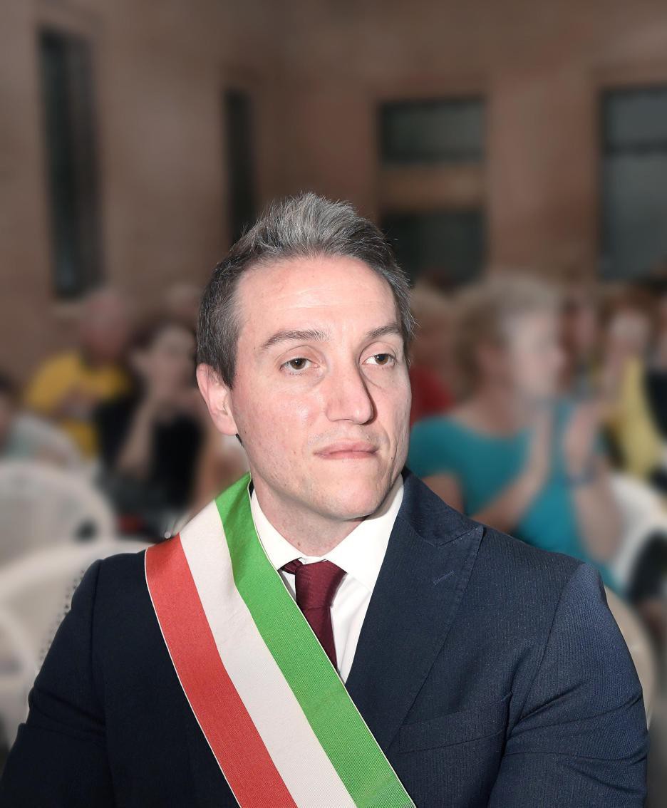 Il sindaco Salvalaglio
