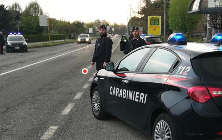Spari nei campi dello spaccio: le indagini dei carabinieri a Casaletto