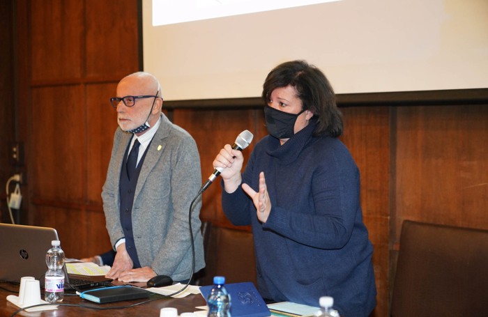 Il sindaco Casanova e l’assessore Fanfani all’apertura della serata (Tommasini)