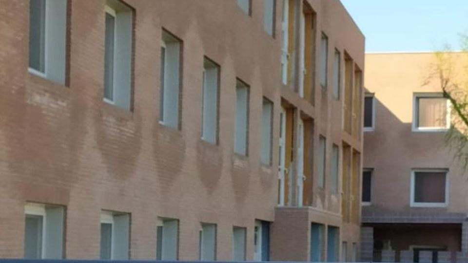 Contagi in casa di riposo, figlia riporta a casa la mamma di ...