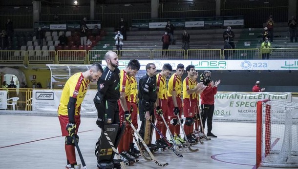 Hockey e Serie D di calcio tengono duro, per ora