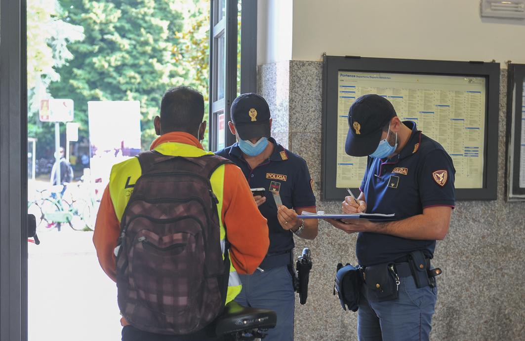 Controlli di polizia