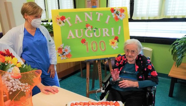 Elena Zenato ha 100 anni: si fa festa alla Castellini