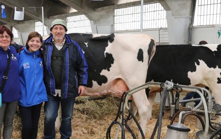 Due assessori regionali nelle cascine dell’ex zona rossa