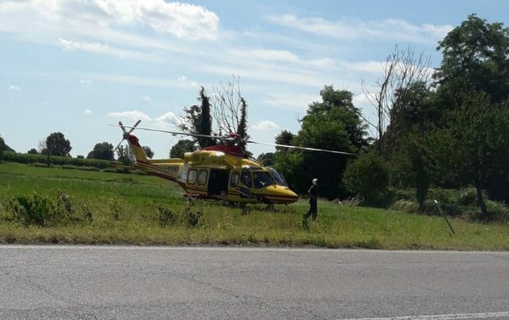 Montanaso, arriva l’elicottero per recuperare un ciclista ferito